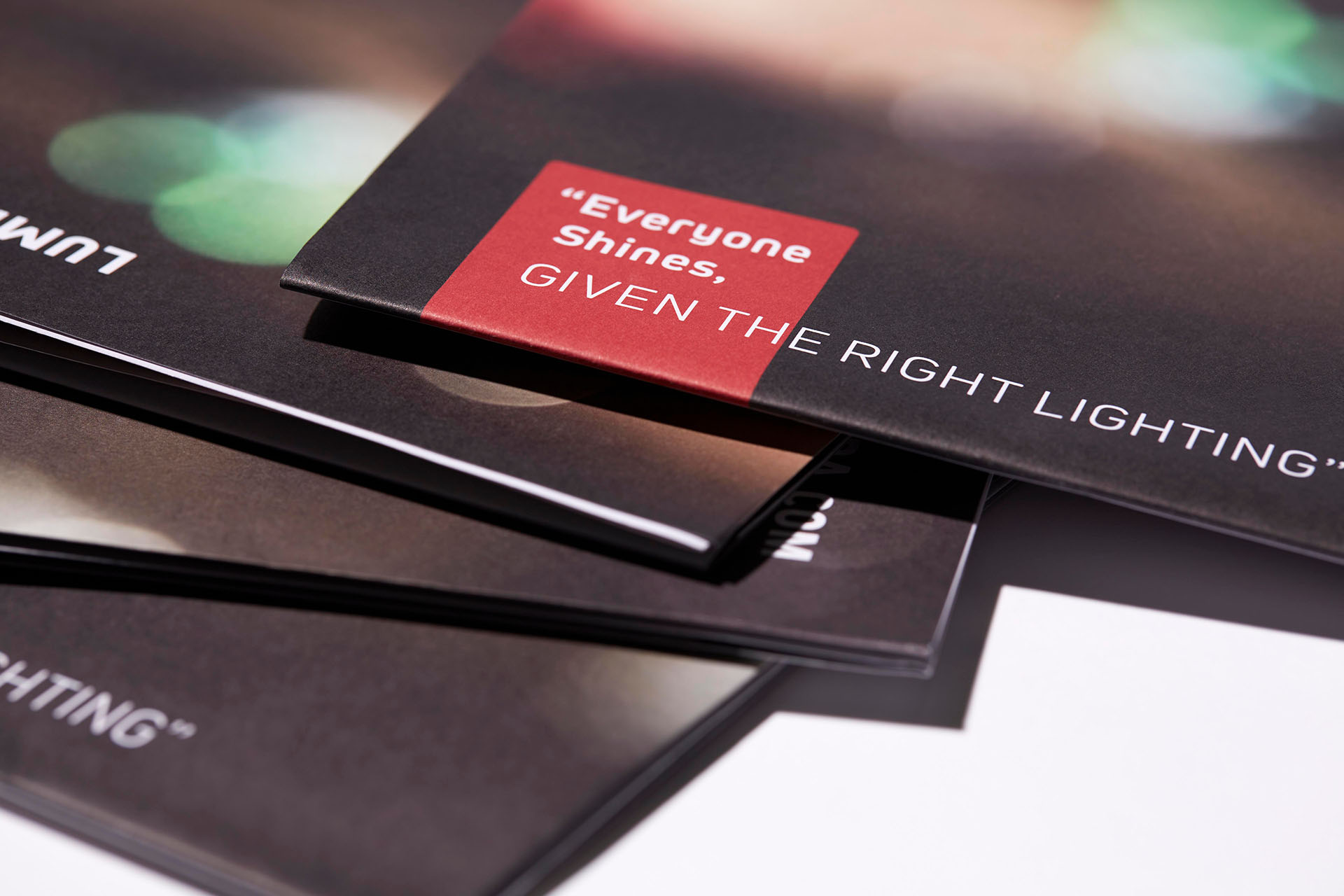 LUMIVIDA LED Desk Lamp Brochure Copywriting